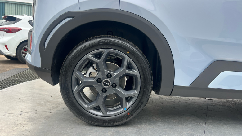 BYD Dolphin Surf 65kW Boost 43kWh 5dr Auto Electric Hatchback